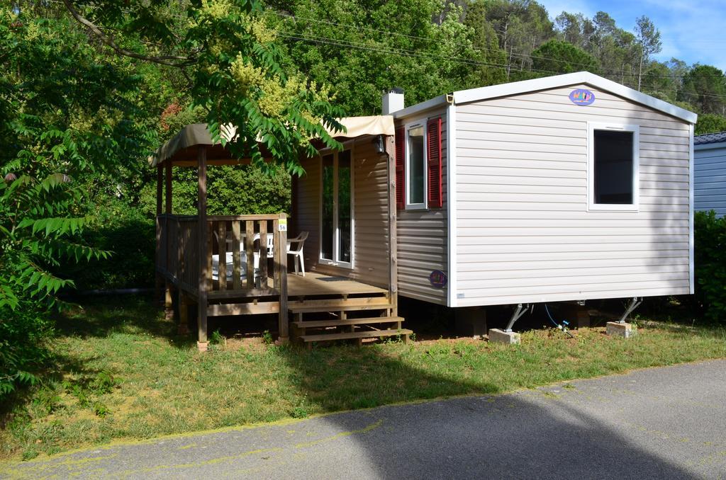 Camping La Vidaresse Otel Sainte-Anastasie-sur-Issole Dış mekan fotoğraf