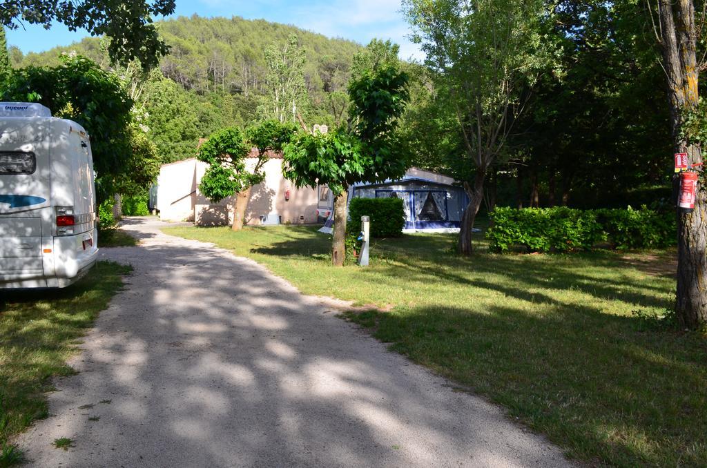 Camping La Vidaresse Otel Sainte-Anastasie-sur-Issole Dış mekan fotoğraf